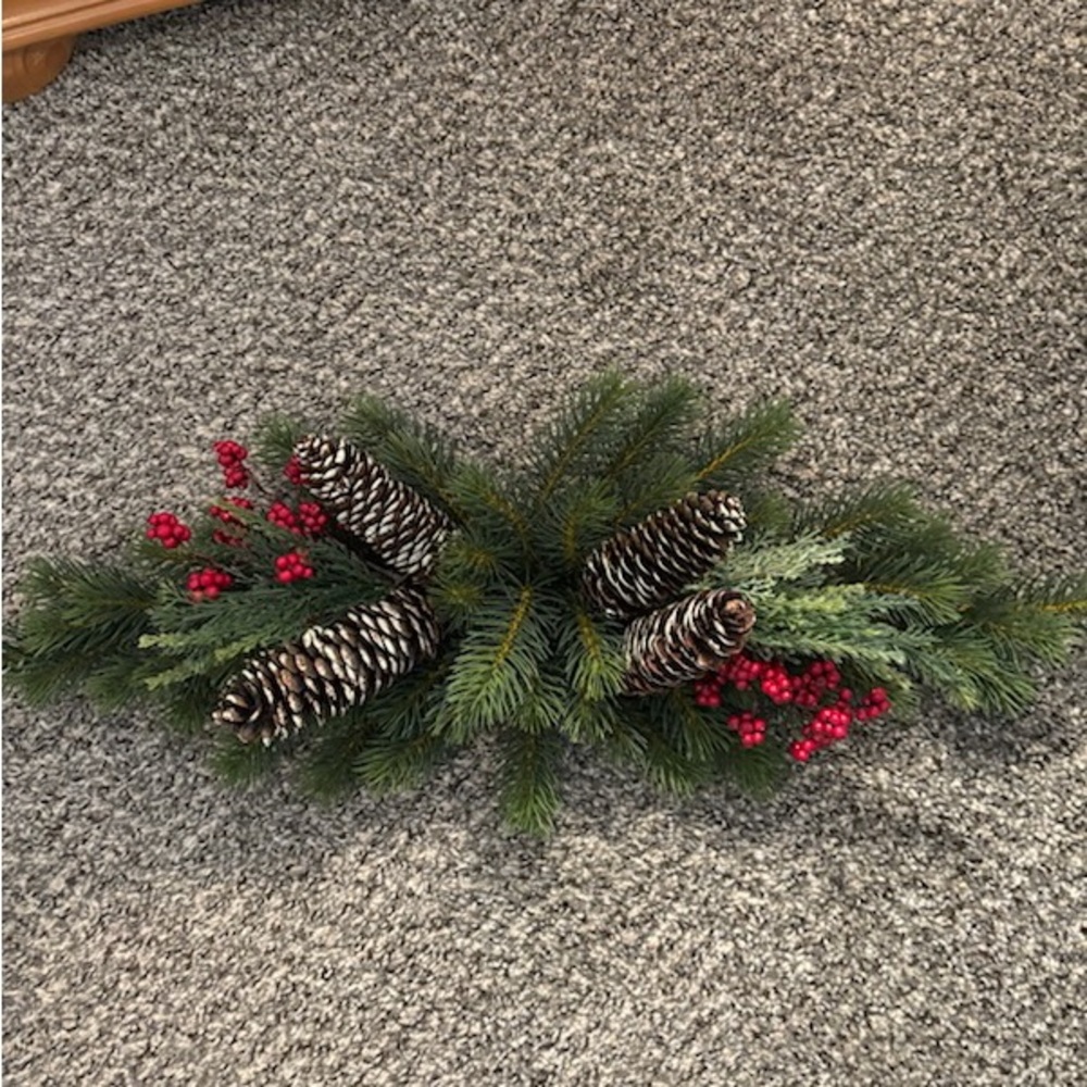 Festive Pine Cone and Berry Holiday Christmas Swag